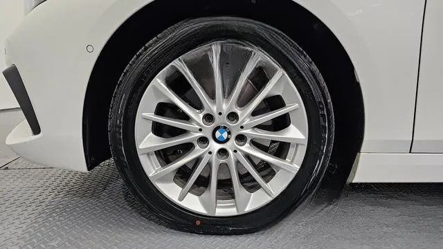 BMW 118d 2021 118d Joy