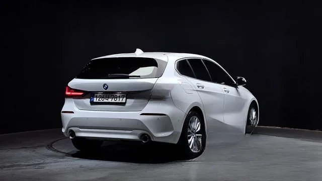 BMW 118d 2021 118d Joy