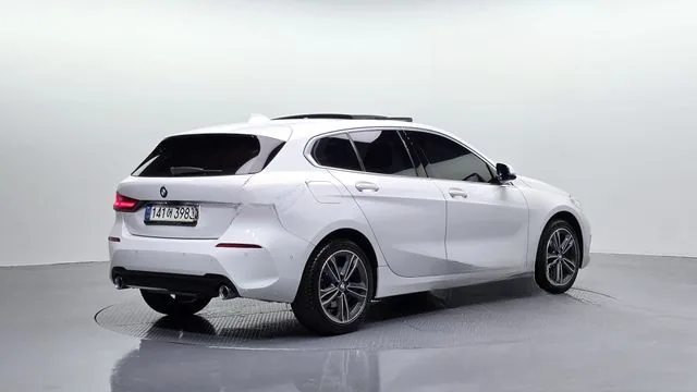 BMW 118d 2021 118d Sport