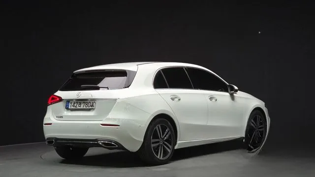 Mercedes-Benz A-Class 2023 A220 Hatchback