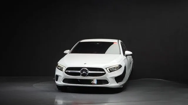 Mercedes-Benz A-Class 2023 A220 Hatchback