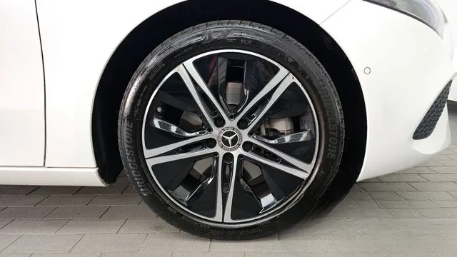 Mercedes-Benz A-Class 2024 A220 Sedan Online Special