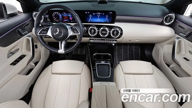 Mercedes-Benz A-Class 2024 A220 Sedan Online Special