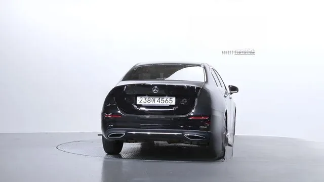 Mercedes-Benz A-Class 2023 A220 Sedan