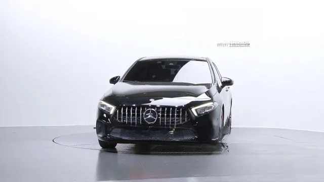 Mercedes-Benz A-Class 2023 A220 Sedan