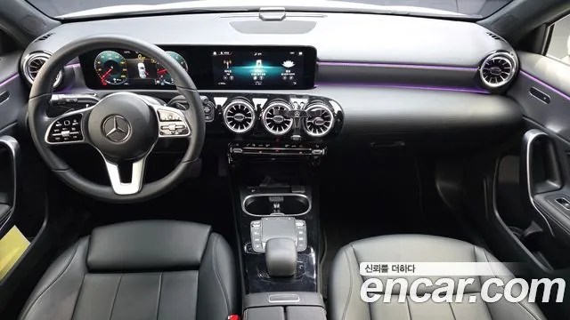 Mercedes-Benz A-Class 2022 A220 Hatchback