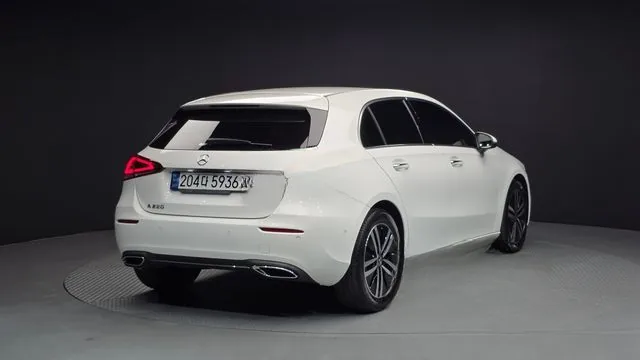 Mercedes-Benz A-Class 2023 A220 Hatchback
