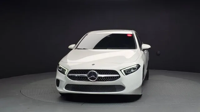 Mercedes-Benz A-Class 2023 A220 Hatchback