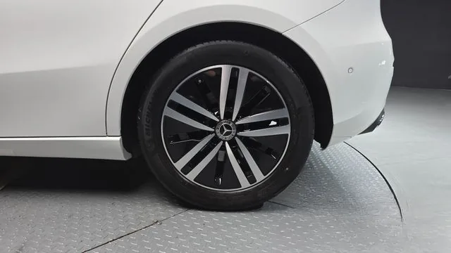 Mercedes-Benz A-Class 2023 A220 Hatchback