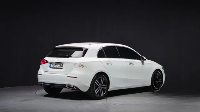 Mercedes-Benz A-Class 2023 A220 Hatchback