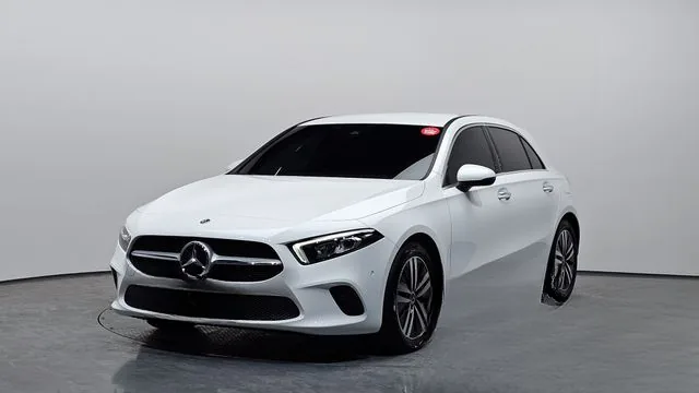 Mercedes-Benz A-Class 2023 A220 Hatchback