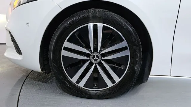 Mercedes-Benz A-Class 2023 A220 Hatchback