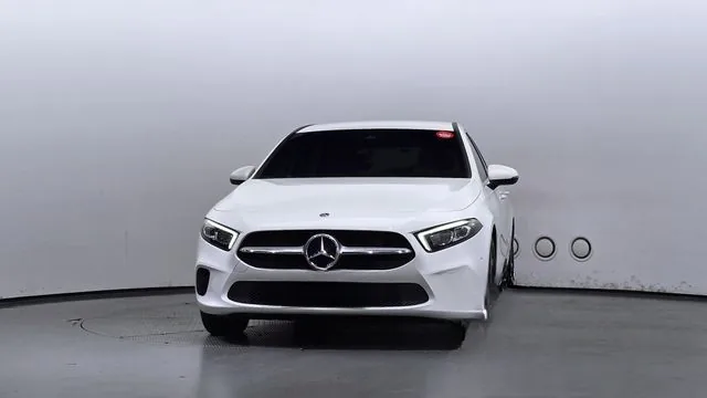 Mercedes-Benz A-Class 2023 A220 Hatchback