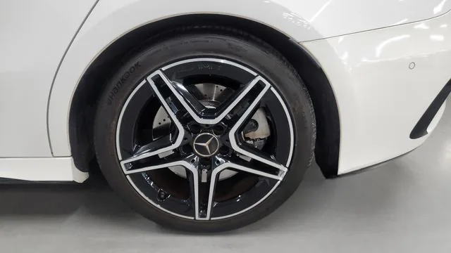 Mercedes-Benz A-Class 2021 AMG A35 4MATIC Sedan