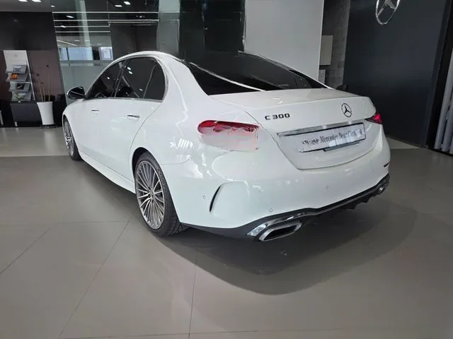Mercedes-Benz C-Class 2023 C300 4MATIC AMG Line