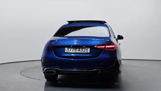 Mercedes-Benz C-Class 2023 C300 4MATIC AMG Line