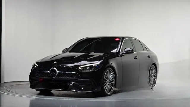 Mercedes-Benz C-Class 2023 C300 4MATIC AMG Line