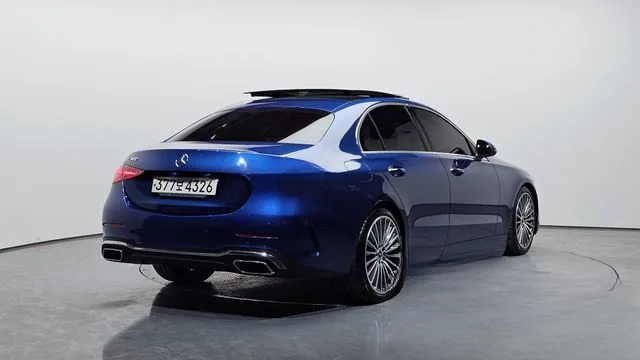 Mercedes-Benz C-Class 2023 C300 4MATIC AMG Line