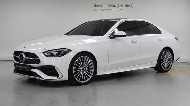 Mercedes-Benz C-Class 2023 C300 4MATIC AMG Line