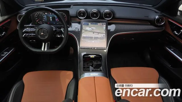 Mercedes-Benz C-Class 2023 C300 4MATIC AMG Line
