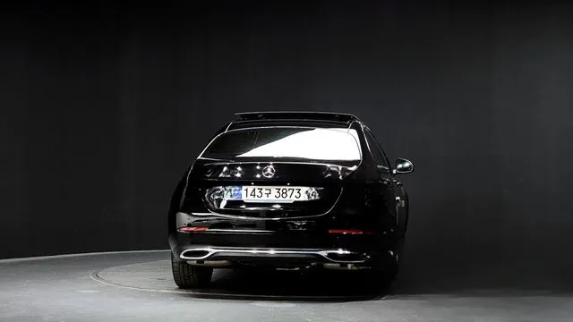 Mercedes-Benz C-Class 2023 C300 4MATIC Avantgarde