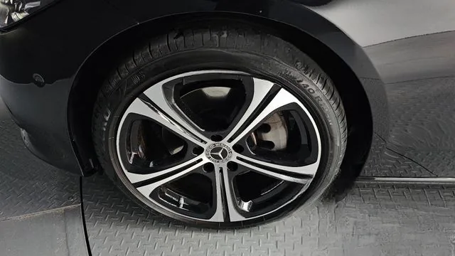 Mercedes-Benz C-Class 2023 C300 4MATIC Avantgarde