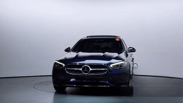 Mercedes-Benz C-Class 2022 C200 4MATIC Avantgarde