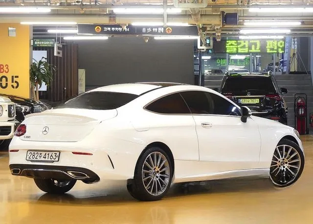Mercedes-Benz C-Class 2023 C200 Coupe