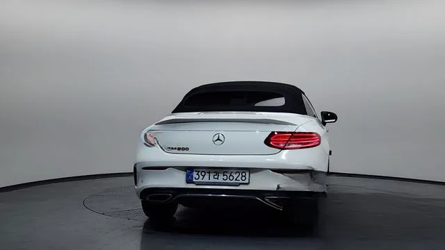 Mercedes-Benz C-Class 2023 C200 Cabriolet