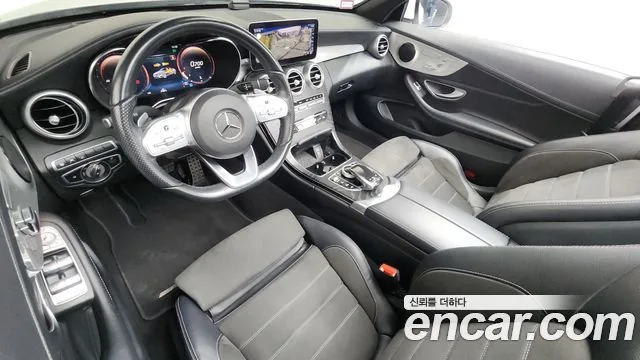 Mercedes-Benz C-Class 2023 C200 Cabriolet