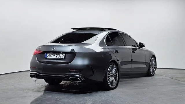 Mercedes-Benz C-Class 2023 C300 4MATIC AMG Line