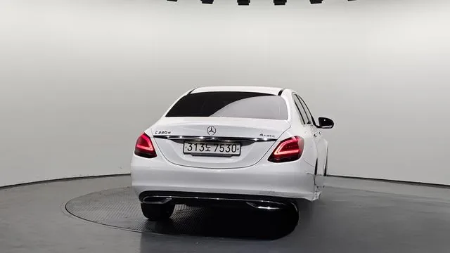 Mercedes-Benz C-Class 2021 C220 d 4MATIC