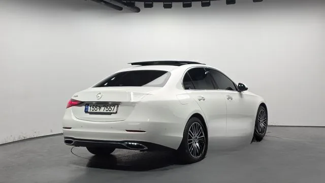 Mercedes-Benz C-Class 2022 C200 4MATIC Avantgarde
