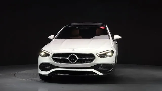 Mercedes-Benz C-Class 2023 C300 4MATIC Avantgarde