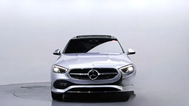 Mercedes-Benz C-Class 2023 C300 4MATIC Avantgarde