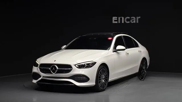 Mercedes-Benz C-Class 2022 C200 4MATIC Avantgarde
