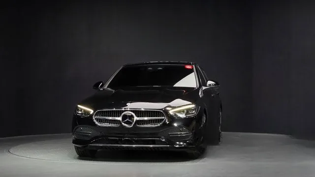 Mercedes-Benz C-Class 2022 C200 4MATIC Avantgarde