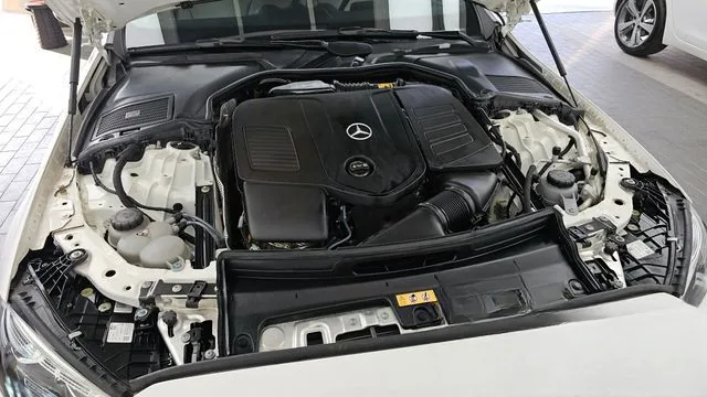 Mercedes-Benz C-Class 2023 C300 4MATIC Avantgarde