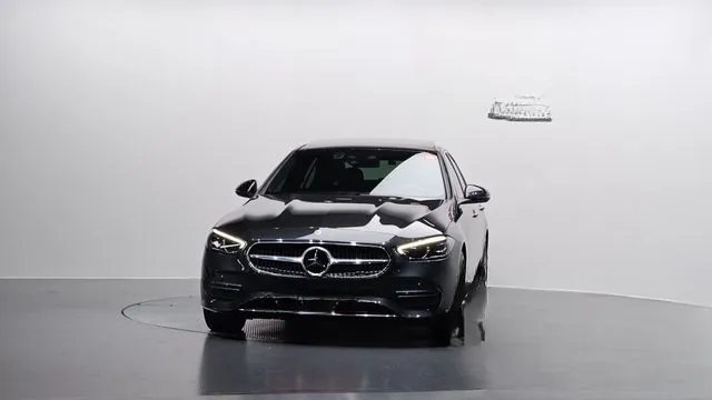 Mercedes-Benz C-Class 2022 C200 4MATIC Avantgarde