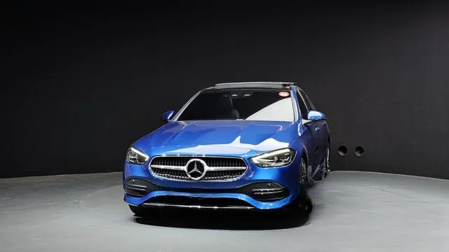 Mercedes-Benz C-Class 2022 C200 4MATIC Avantgarde