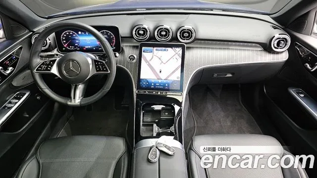 Mercedes-Benz C-Class 2022 C200 4MATIC Avantgarde
