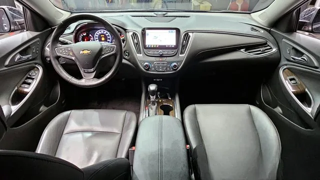 Chevrolet Malibu 2021 2.0 Turbo Redline